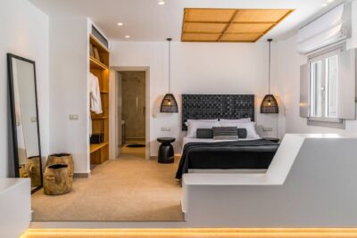 Arotron Suites Santorini – Honeymoon Suite (1) Optimized