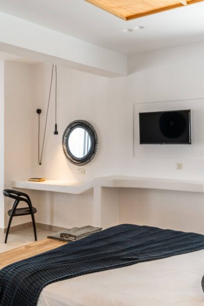 Arotron Suites Santorini – Honeymoon Suite (5) Optimized